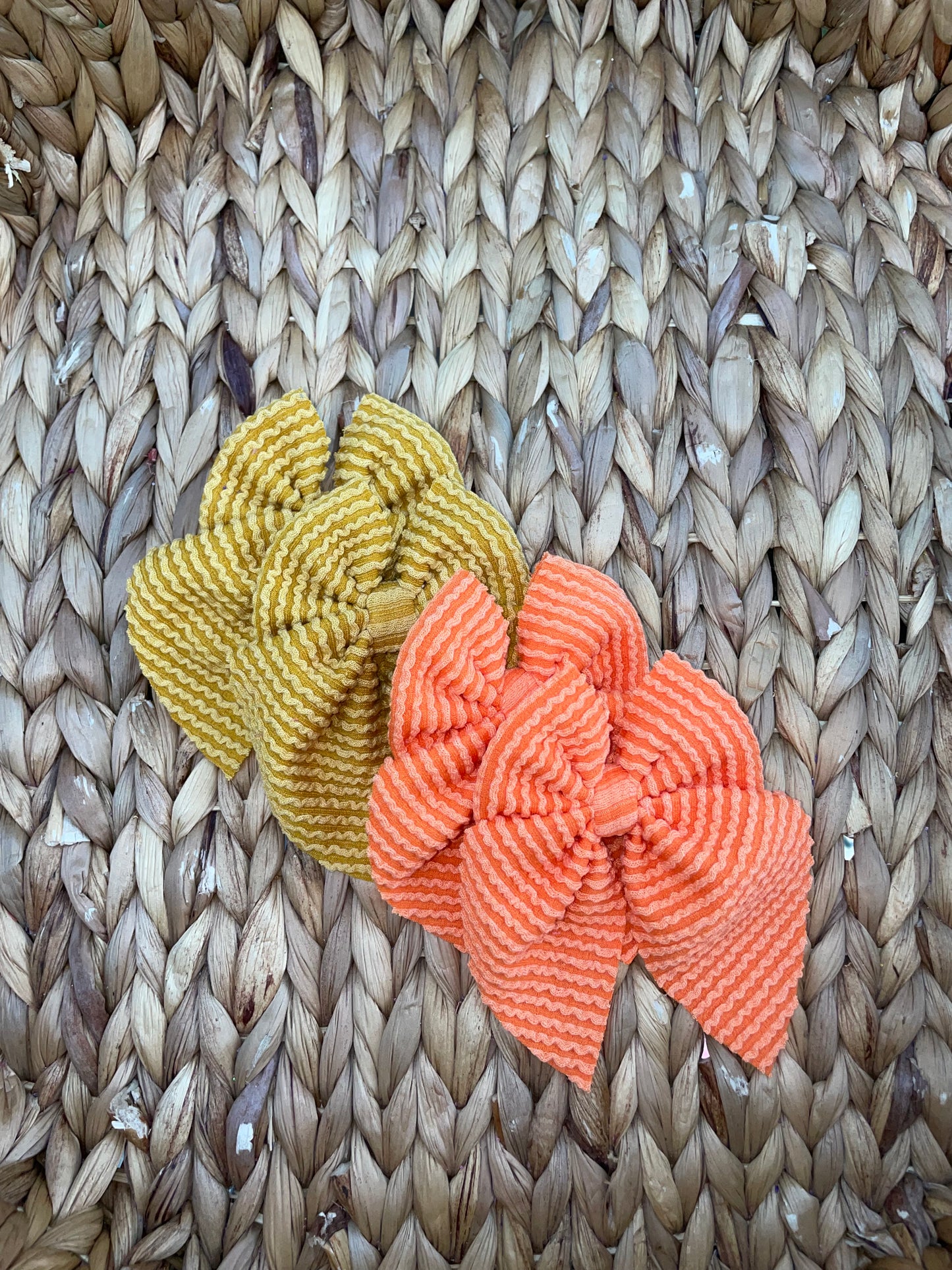 Waved Rib-Orange