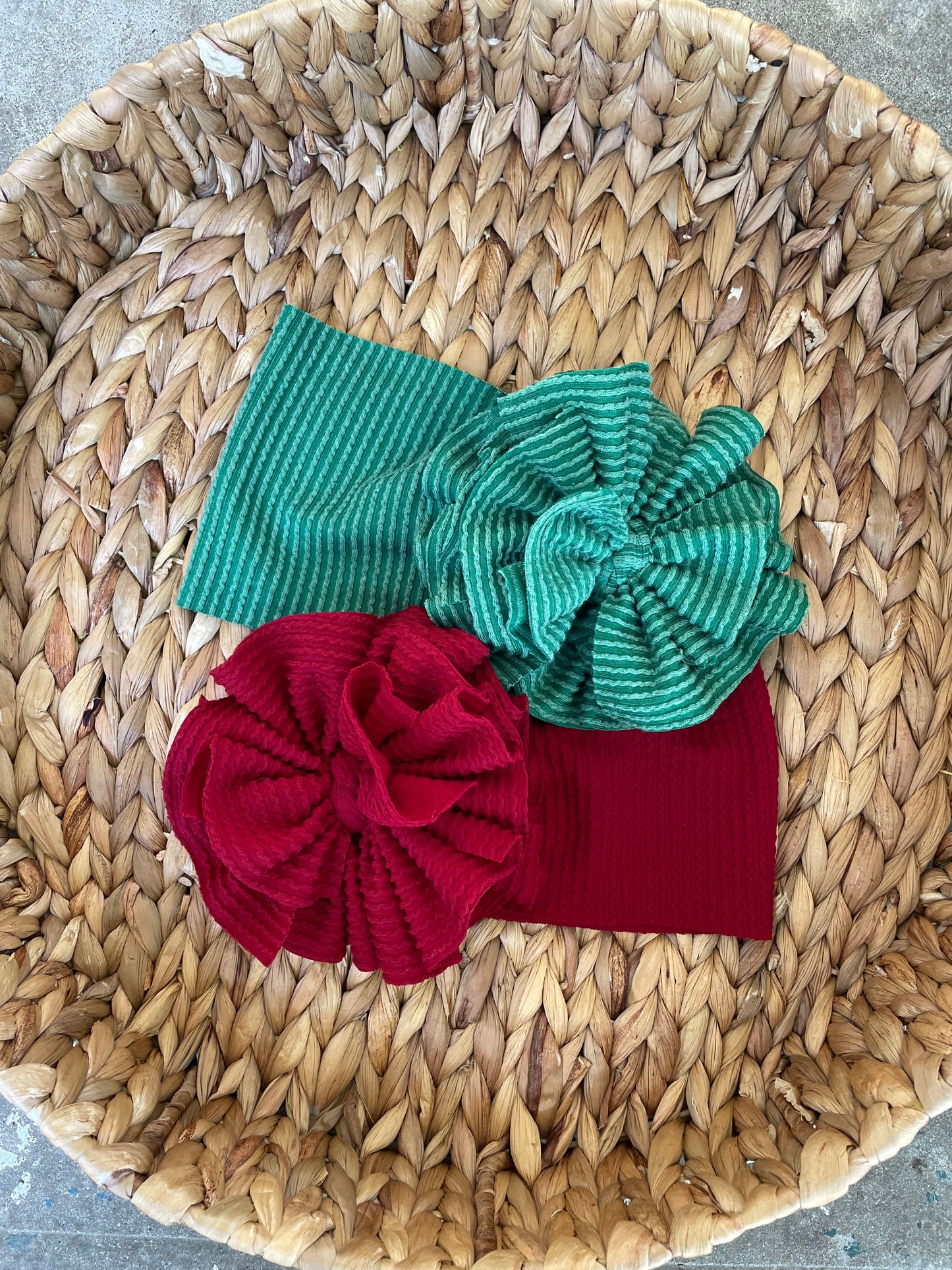 Waved Ribbed Bows