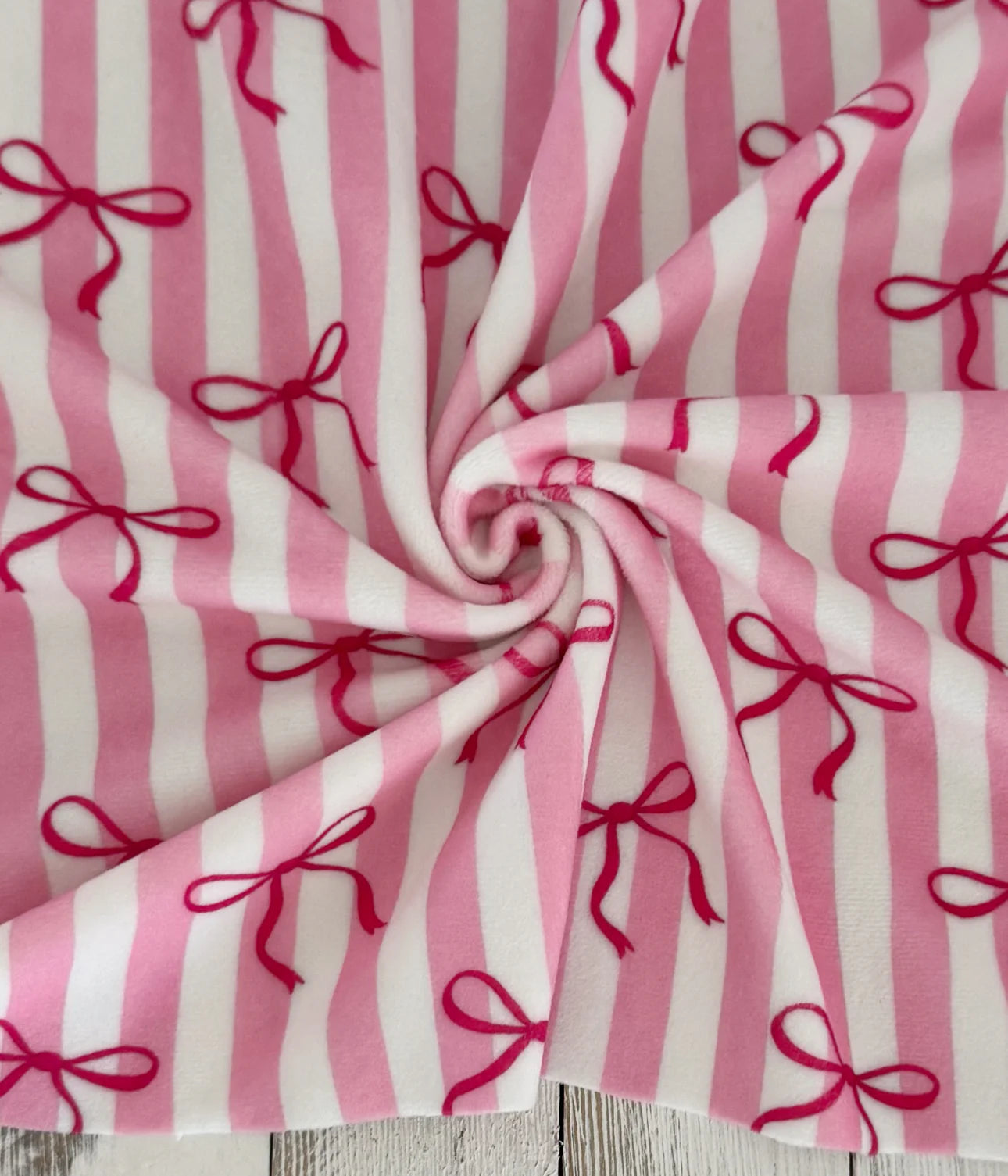 Stripes & Bows-Plushy Velvet