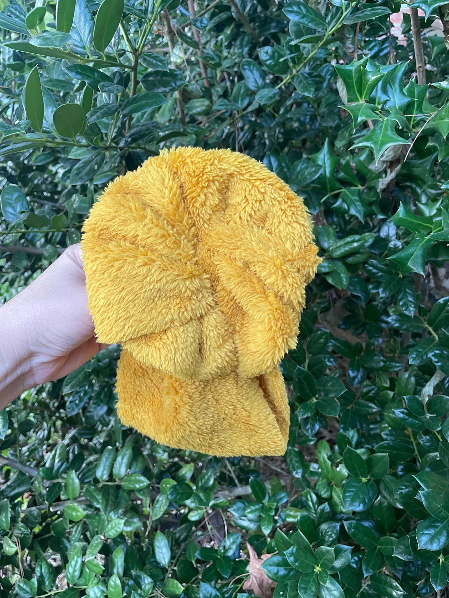 Sherpa-Mustard Messy Wrap